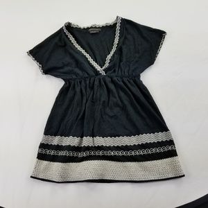 BCBGMaxAzria Top Babydoll Empire Waist  3025